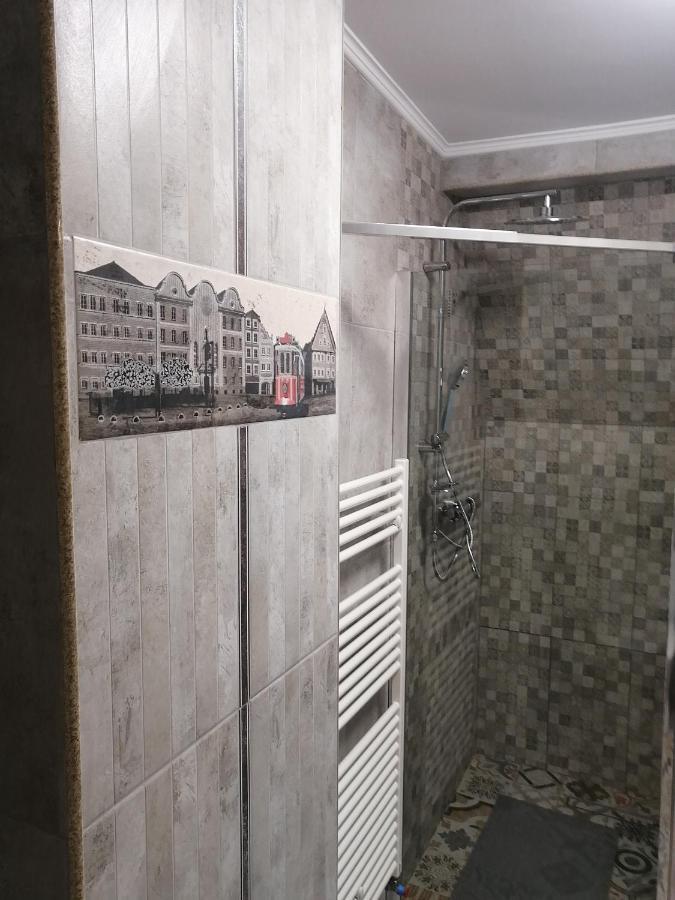 Casa Continentelor Hotel Cîmpulung Kültér fotó