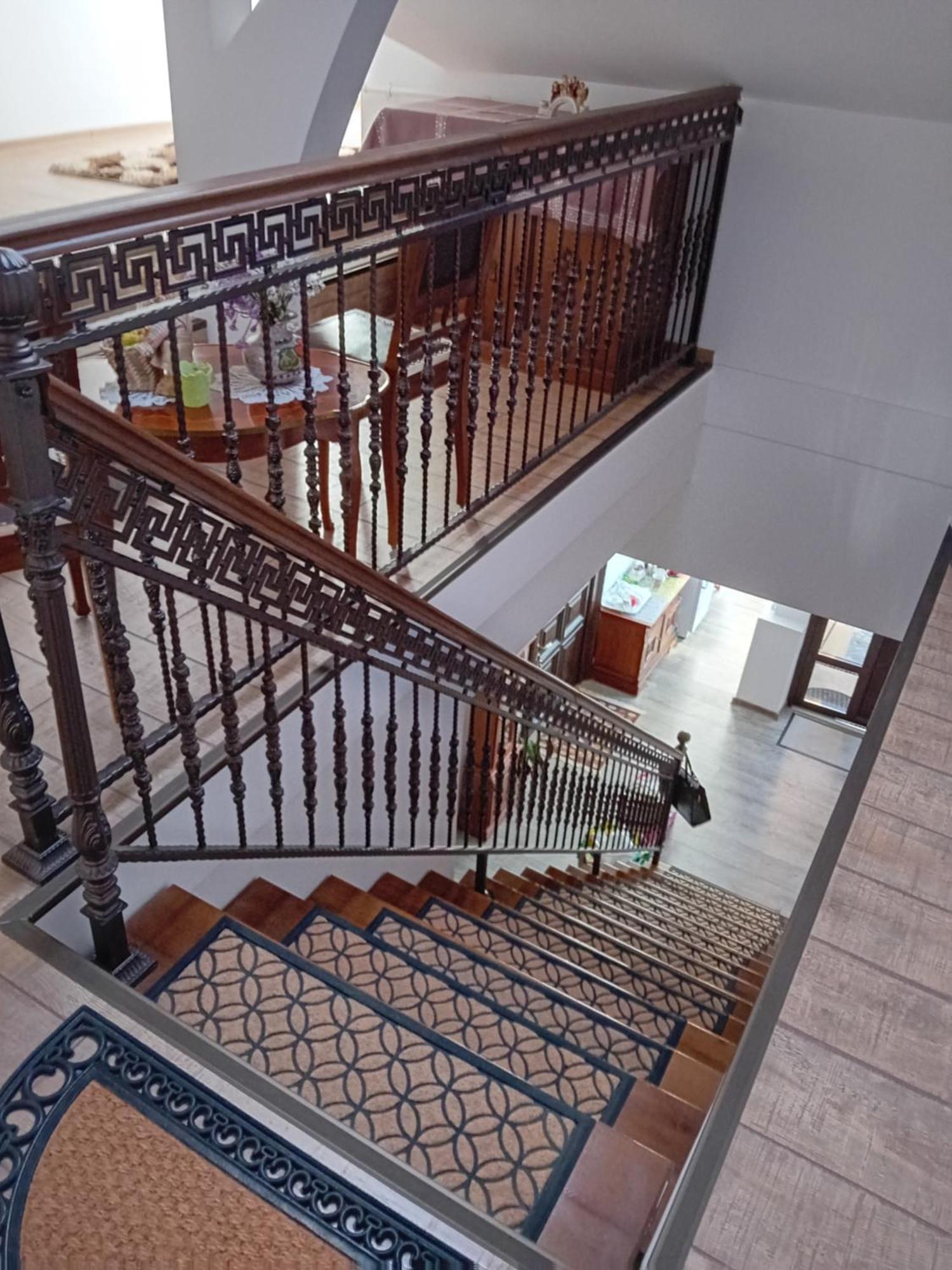 Casa Continentelor Hotel Cîmpulung Kültér fotó